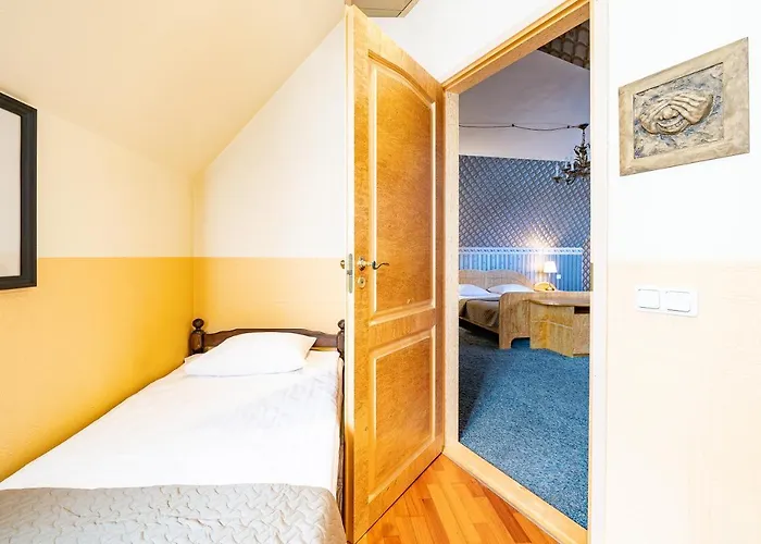 Old Town - Dunkri Apartament *